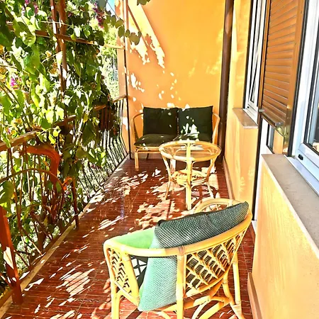 Pomalo Retreat, Your Calm Escape Near The City, Sunlit Terrace, Space & Comfort And Parking Apartment Split