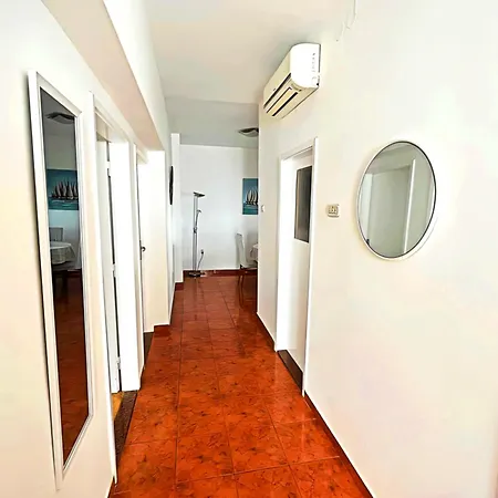 Pomalo Retreat Split