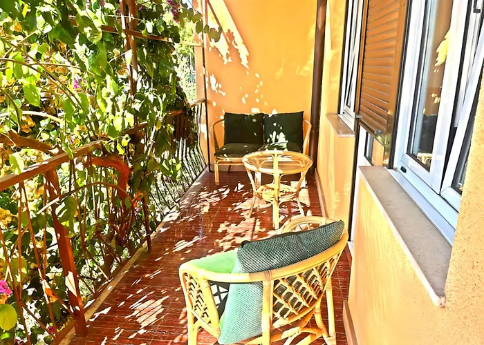 Pomalo Retreat, Your Calm Escape Near The City, Sunlit Terrace, Space & Comfort And Parking 아파트 스플리트