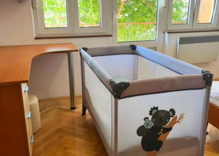 Lägenhet Pomalo Retreat, Your Calm Escape Near The City, Sunlit Terrace, Space & Comfort And Parking Split